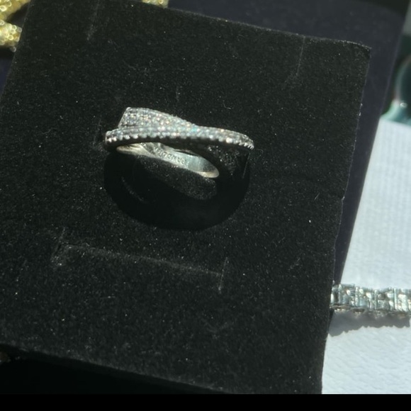 Pure silver 925 stamped size 7.5 dual band ring with swarovski elements - Picture 5 of 9